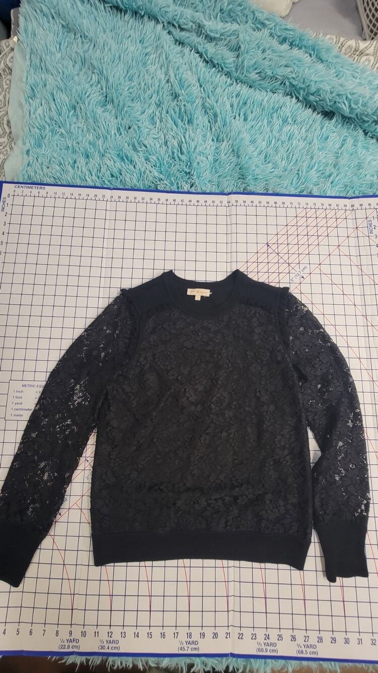 Tory Burch Lace Merino Wool Ruffle Sweater Womens Sz Medium Black Classic